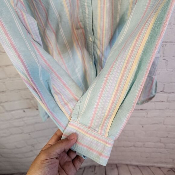 Women's L.L. Bean longsleeve button down shirt, size Small - Picture 2 of 4